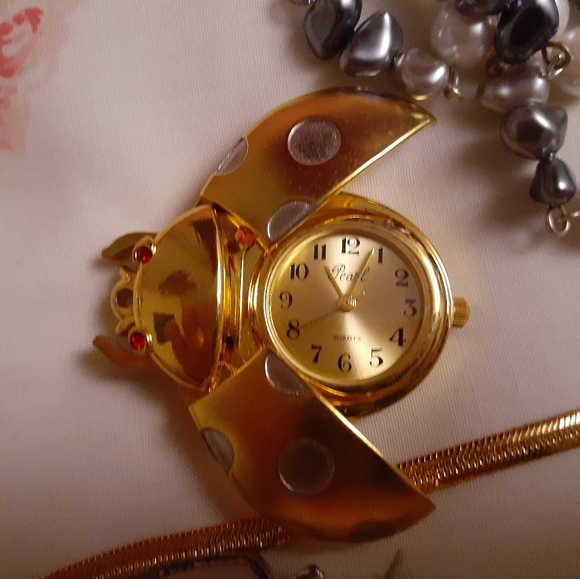 Bulk Jewelry - Picture 16 of 16